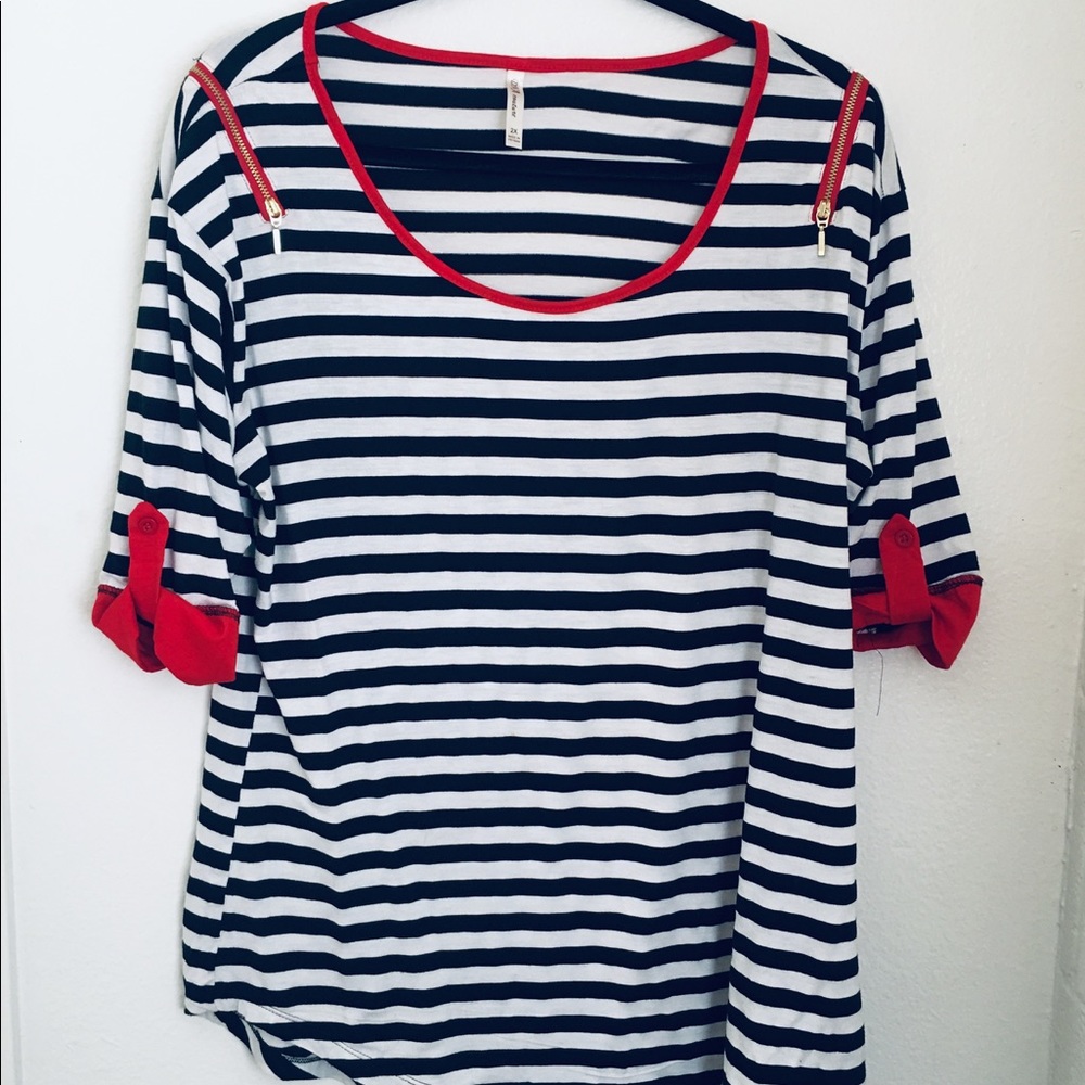 STRIPED ZIPPER BLOUSE